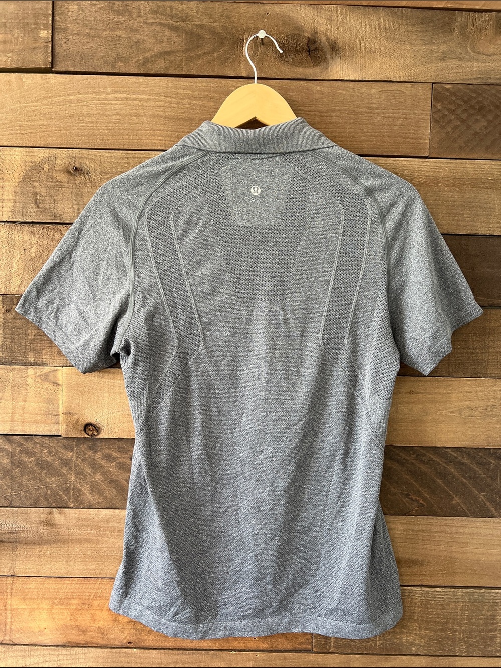 Lululemon Athletica Men's Metal Vent Tech Polo Shirt in Gray Size Small - Picture 4 of 7